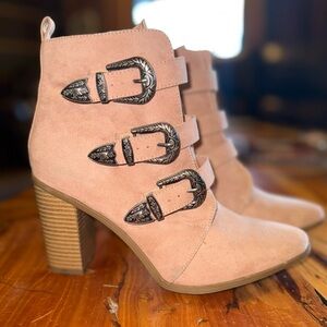 Western chunky heel booties